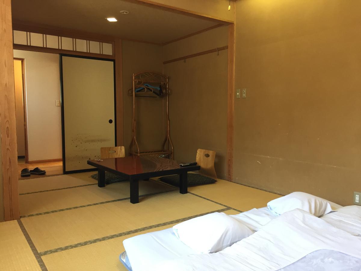 Daymaruya Ryokan Yamanouchi  Exterior photo