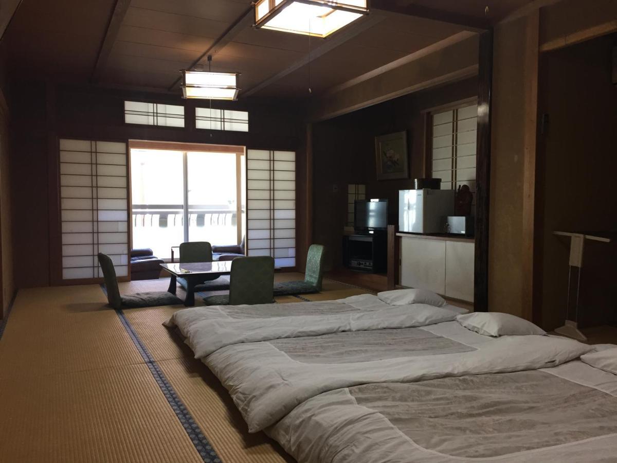 Daymaruya Ryokan Yamanouchi  Exterior photo